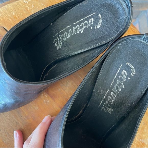 L’Intervalle Leather Mules - Picture 3 of 7